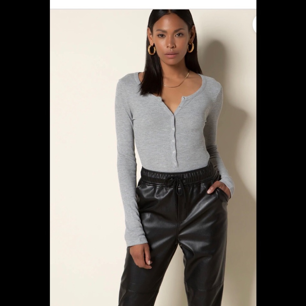NWT Tart Jenna bodysuit in grey